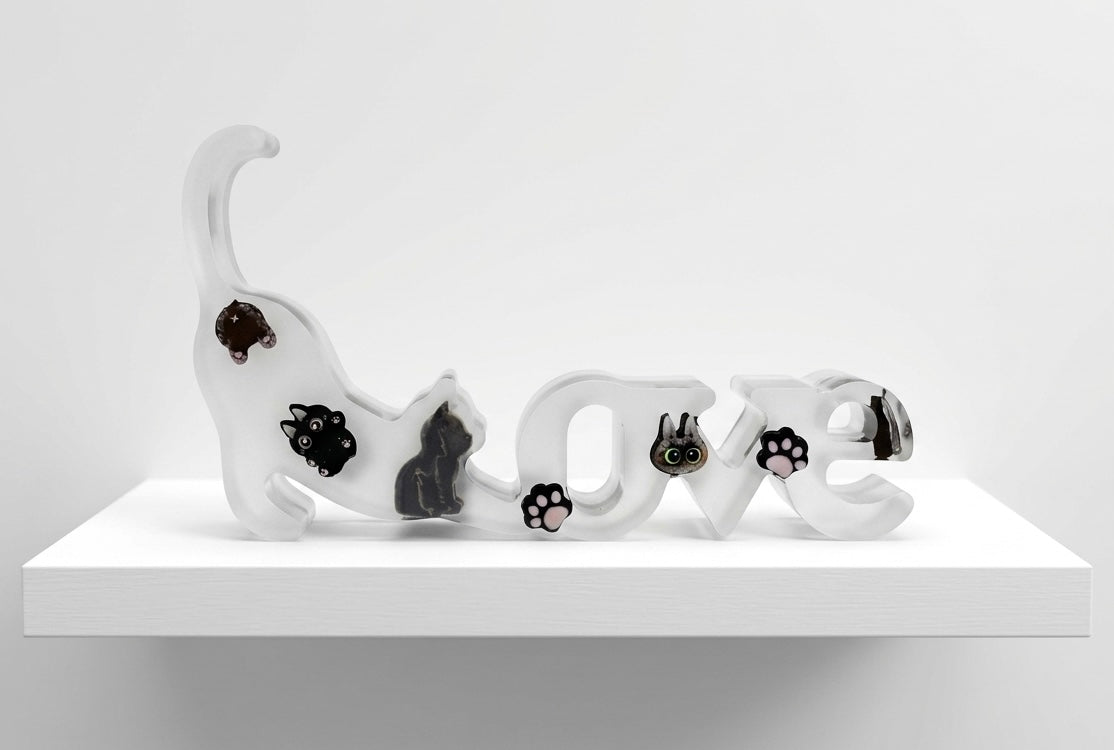 Cat Love shelf sitter